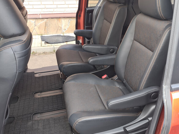 2020 Honda Freed II Рестайлинг, оранжевый, 1899000 рублей - вид 23