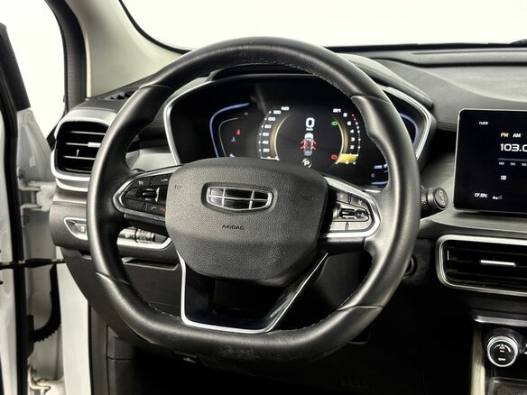 2023 Geely Coolray I, белый, 1620000 рублей - вид 16