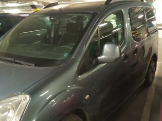 2011 Citroen Berlingo II, серый, 793000 рублей, вид 4