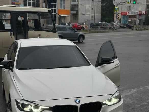 2018 BMW 3 серии 330i xDrive VI (F3x) Рестайлинг, белый, 2399000 рублей - вид 2