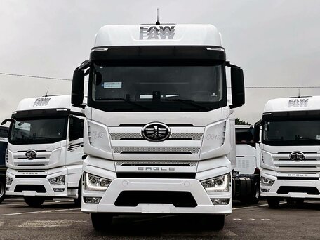 2024 FAW J7, белый, 8500000 рублей, вид 5
