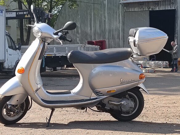 2004 Vespa ET4, серебристый, 170000 рублей