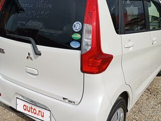 2016 Mitsubishi eK Wagon III Рестайлинг, белый, 737000 рублей, вид 4