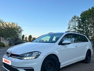 2018 Volkswagen Golf VII Рестайлинг, белый, 1250000 рублей, вид 1