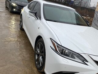 2018 Lexus ES 350 VII, белый, 4050000 рублей, вид 2