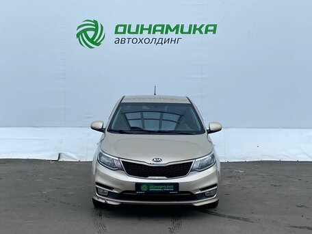 2015 Kia Rio III Рестайлинг, бежевый, 725000 рублей, вид 2