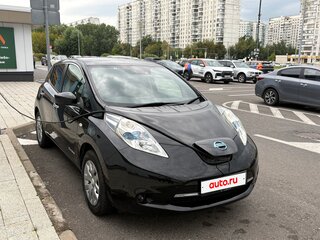 2016 Nissan Leaf 30kWh I (ZE0/AZE0), чёрный, 850000 рублей, вид 3