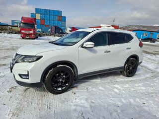 2018 Nissan X-Trail III Рестайлинг, белый, 2150000 рублей, вид 1