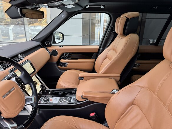 2021 Land Rover Range Rover IV Рестайлинг, пурпурный, 8490000 рублей - вид 11