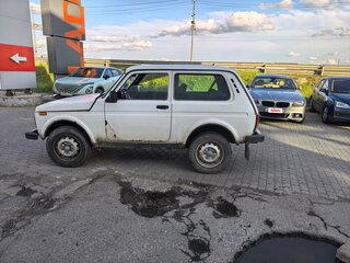 2016 Lada (ВАЗ) 2121 (4x4) I Рестайлинг, белый, 350000 рублей, вид 4