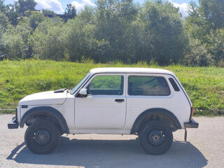 2016 Lada (ВАЗ) 2121 (4x4) I Рестайлинг, белый, 399000 рублей, вид 4