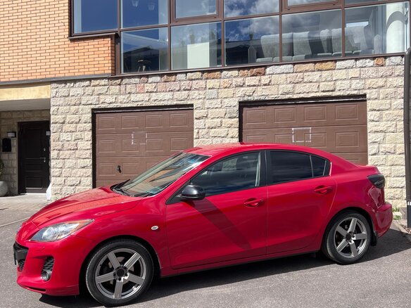 2013 Mazda 3 II (BL) Рестайлинг, красный, 698000 рублей