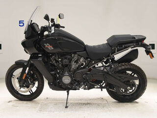 2022 Harley-Davidson Pan America, чёрный, 1300000 рублей, вид 3