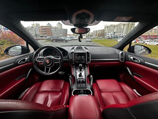 2015 Porsche Cayenne Turbo II Рестайлинг (958), чёрный, 3200000 рублей, вид 5