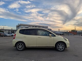 2002 Honda Fit I, жёлтый, 380000 рублей, вид 3