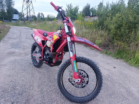 2025 Hasky F6 300, красный, 220000 рублей, вид 4