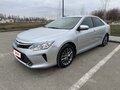 2016 Toyota Camry VII (XV50) Рестайлинг, серебристый, 2200000 рублей