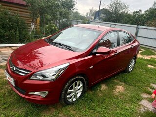 2014 Hyundai Solaris I Рестайлинг, красный, 900000 рублей, вид 4