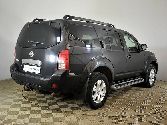 2011 Nissan Pathfinder III Рестайлинг, чёрный - вид 3