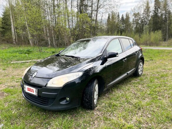 2009 Renault Megane III, чёрный, 500000 рублей