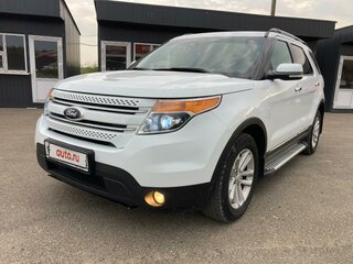 2013 Ford Explorer V, белый, 2050000 рублей, вид 1