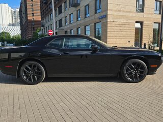2019 Dodge Challenger III Рестайлинг 2, чёрный, 6000000 рублей, вид 4