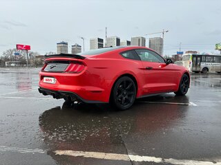 2019 Ford Mustang VI Рестайлинг, красный, 2650000 рублей, вид 5