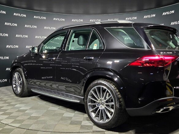 2025 Mercedes-Benz GLE 450 d II (V167) Рестайлинг, чёрный, 13499000 рублей - вид 7