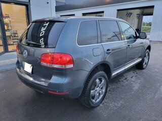 2004 Volkswagen Touareg I, серый, 1050000 рублей, вид 3