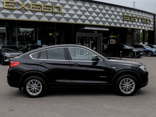 2017 BMW X4 20d I (F26), чёрный, 3065000 рублей, вид 4