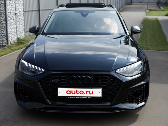 2021 Audi RS 4 IV (B9) Рестайлинг, синий, 8800000 рублей - вид 3