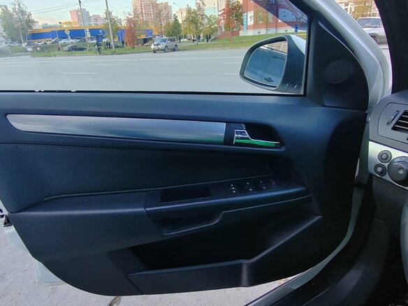 2013 Opel Astra H Рестайлинг, белый, 860000 рублей - вид 6