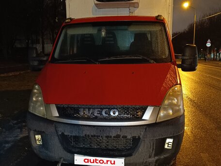 2011 Iveco Daily, красный, 1100000 рублей, вид 1