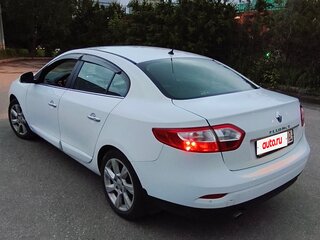 2010 Renault Fluence I, белый, 500000 рублей, вид 5