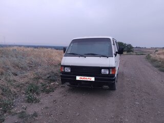 1988 Ford Econovan II, белый, 220000 рублей, вид 4