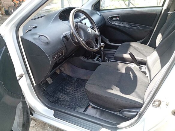 2013 Geely MK I Рестайлинг, серебристый, 340000 рублей - вид 13