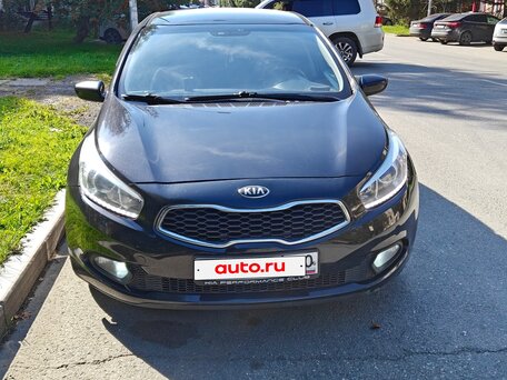 2013 Kia Ceed II, чёрный, 960000 рублей, вид 2