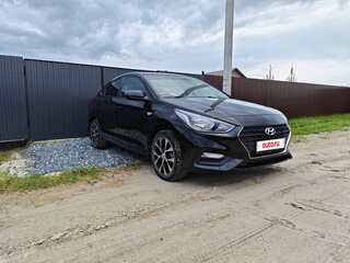 2017 Hyundai Solaris II, чёрный, 1060000 рублей, вид 3