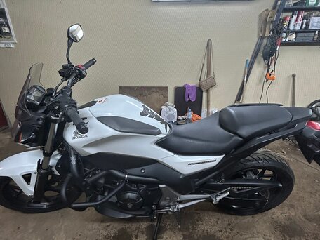 2015 Honda NC 750S, белый, 590000 рублей, вид 5