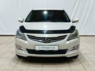 2015 Hyundai Solaris I Рестайлинг, бежевый, 950000 рублей, вид 1