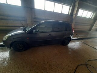 2007 Ford Fiesta Mk5, серый, 210000 рублей, вид 5