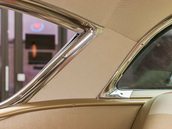 1958 Chevrolet Impala II, коричневый - вид 21