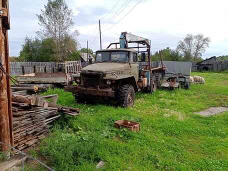 1987 Урал 375, зелёный, 700000 рублей, вид 2