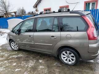 2010 Citroen C4 Picasso Grand I, коричневый, 850000 рублей, вид 4