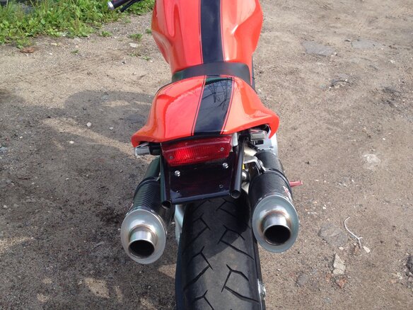 2005 Ducati Monster S2R, красный - вид 2