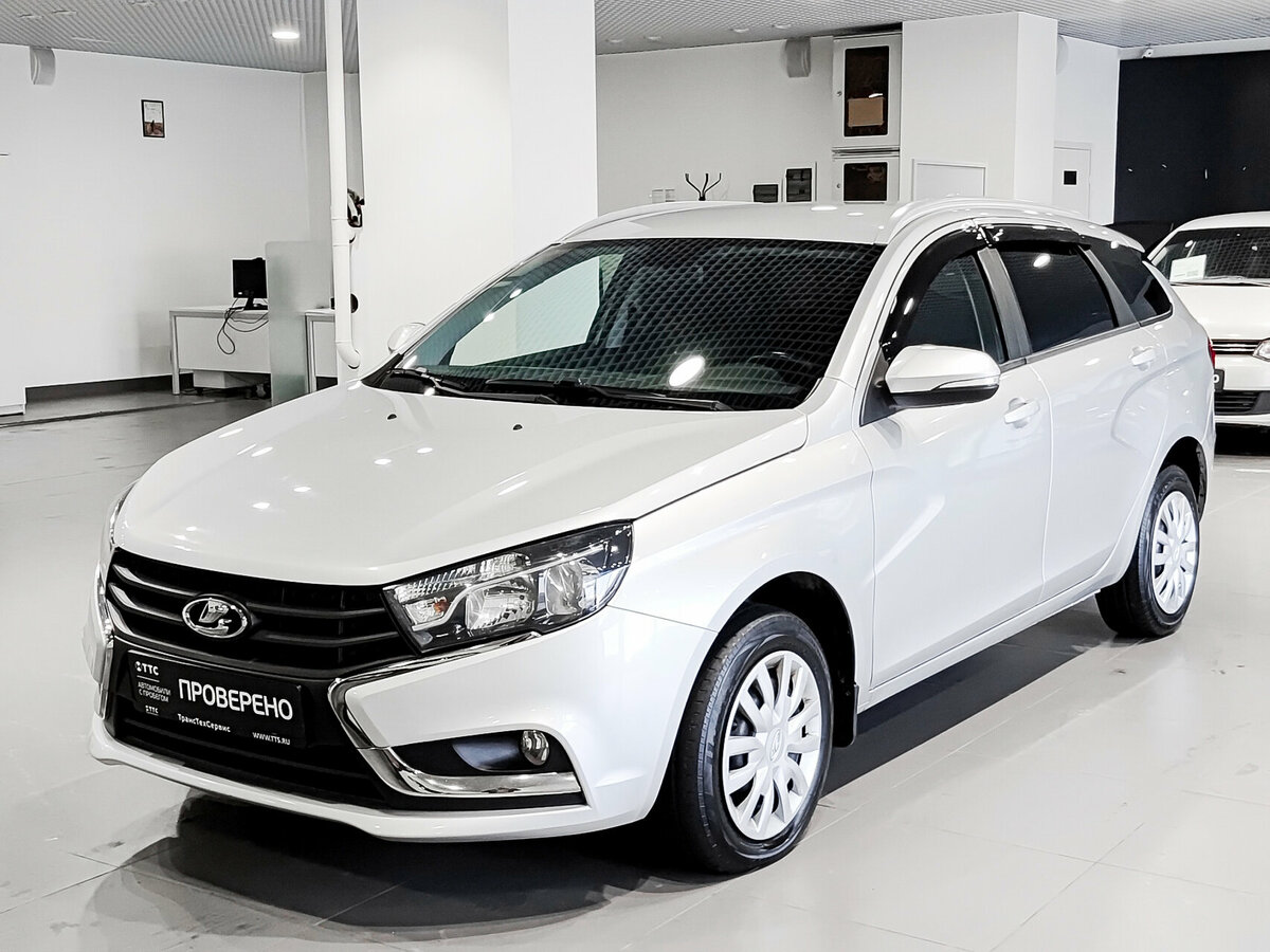 Открыть фотографии: Lada (ВАЗ) Vesta I