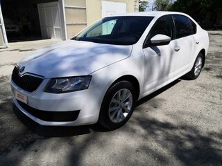 2015 Skoda Octavia III (A7), белый, 890000 рублей, вид 1