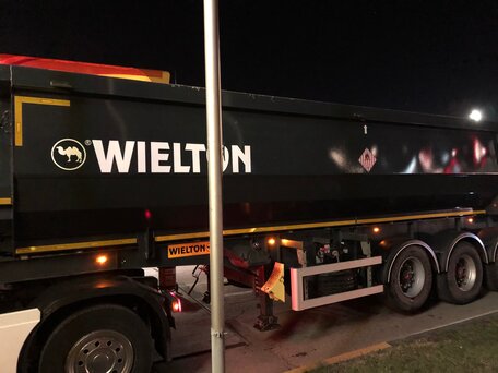 2017 Wielton NW, чёрный, 3300000 рублей, вид 3
