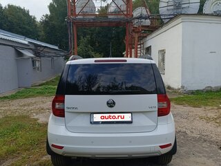 2013 Skoda Yeti I Рестайлинг, белый, 830000 рублей, вид 4