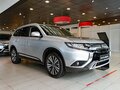 2021 Mitsubishi Outlander III Рестайлинг 3, серебристый